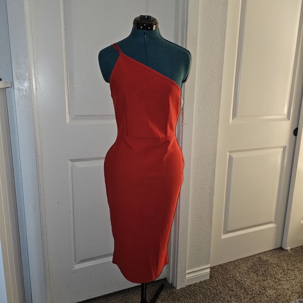 One-Shoulder Red Bodycon Dress
